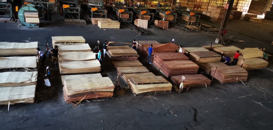 plywood-operations-03